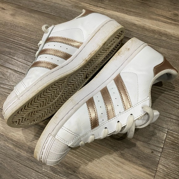 Adidas - Picture 3 of 6